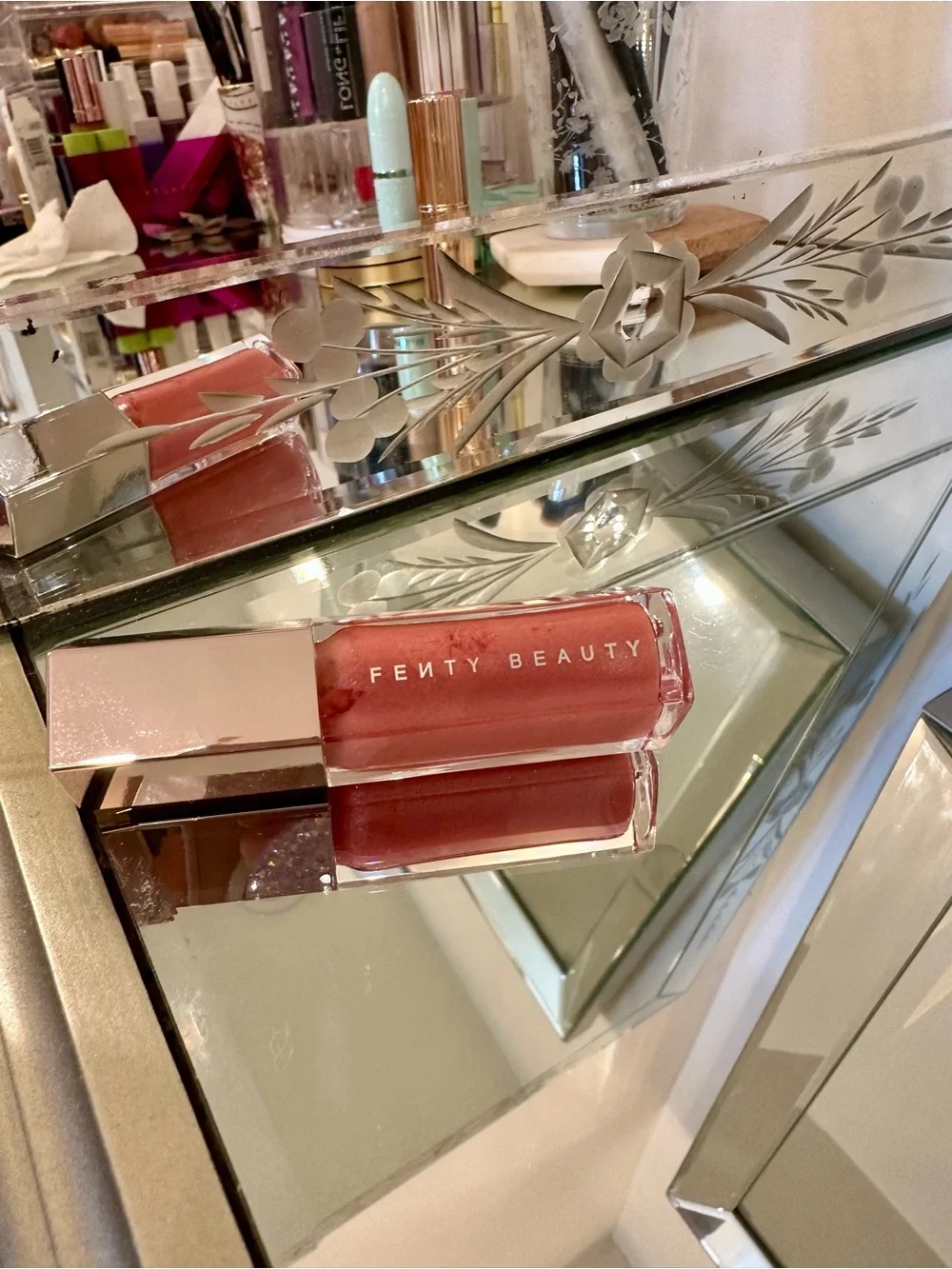 New Fenty Beauty Gloss Bomb “Fussy”